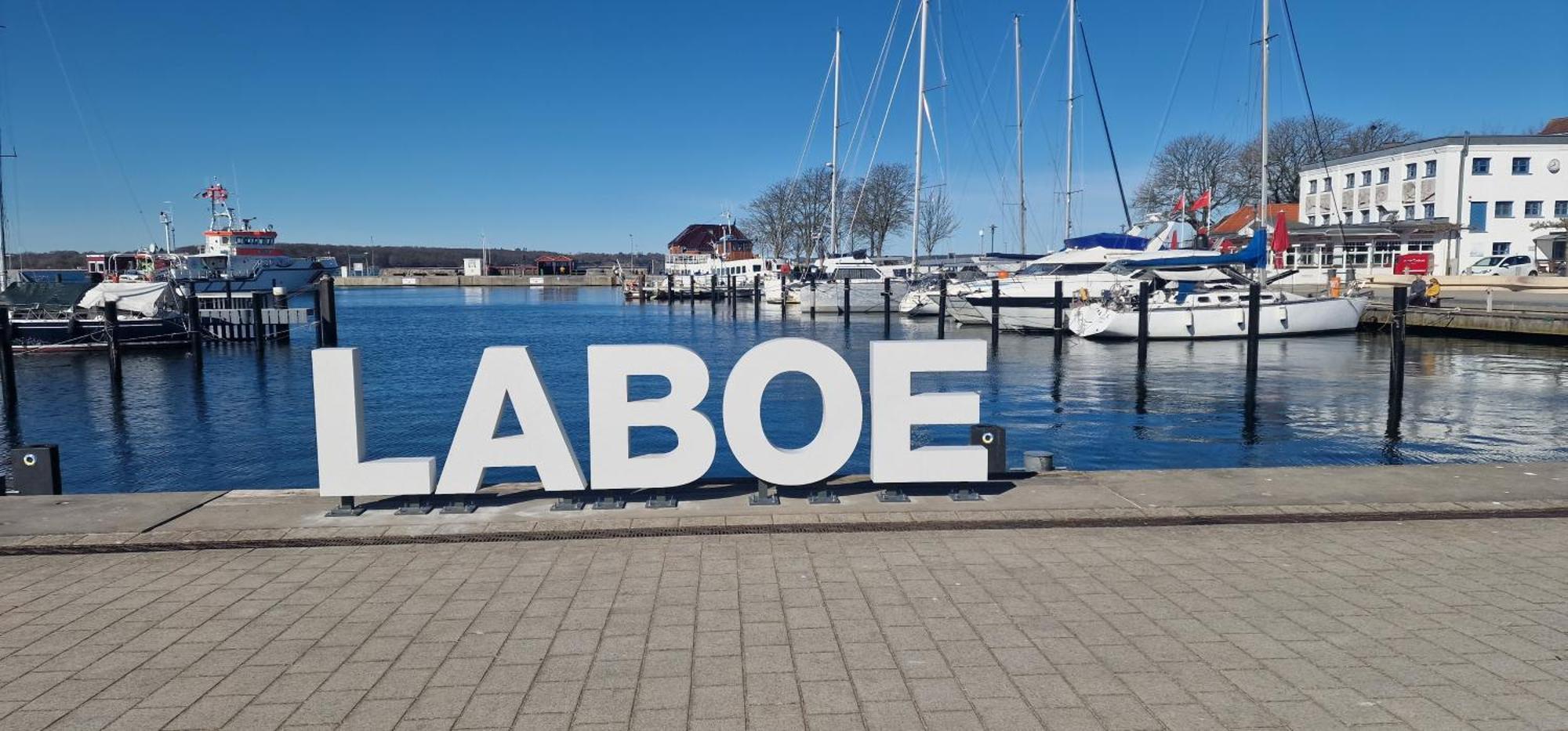 Penthouse Ferienwohnung Auszeit, Gerne Mit Hund, Wlan Inkl. Laboe Exteriör bild